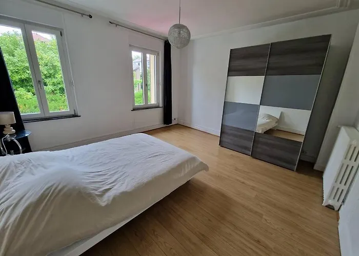 Alba Avec Piscine Et ヴィラ *