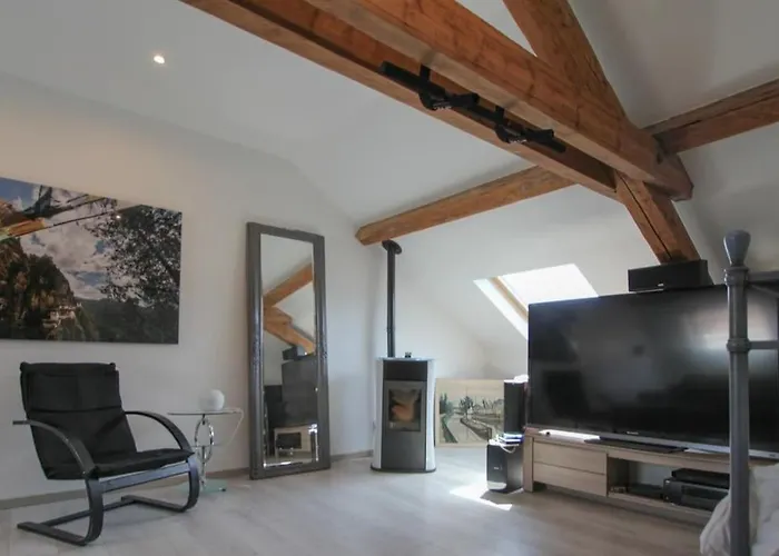 Alba Avec Piscine Et * メス